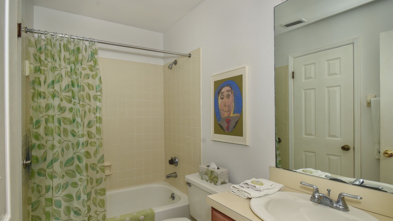 Photo of Bathroom in New Smyrna Beach