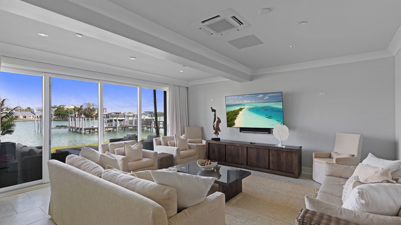 Photo of Livingroom in Clearwater Beach