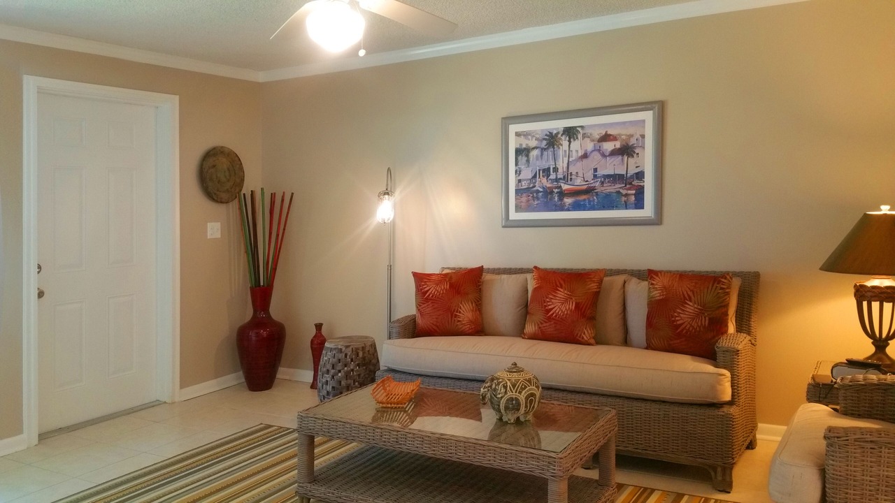 Photo of Livingroom in Stuart