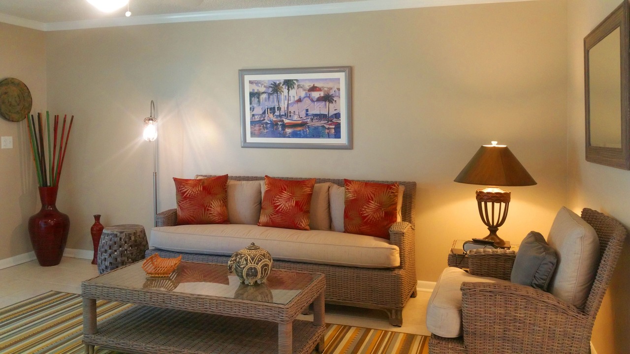 Photo of Livingroom in Stuart