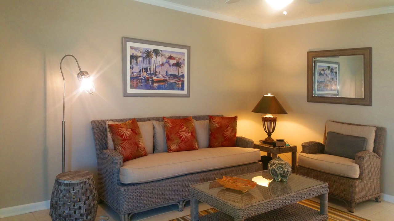 Photo of Livingroom in Stuart