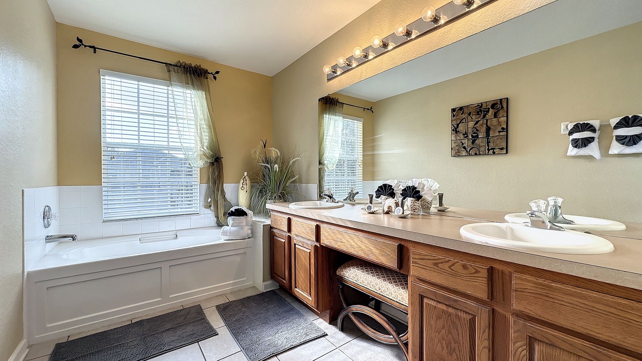 Photo of Bathroom in Windsor Hills