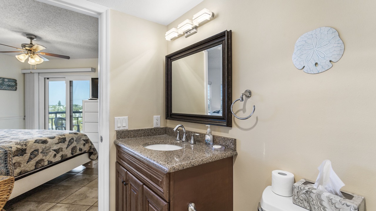 Photo of Bathroom in Belle Vista