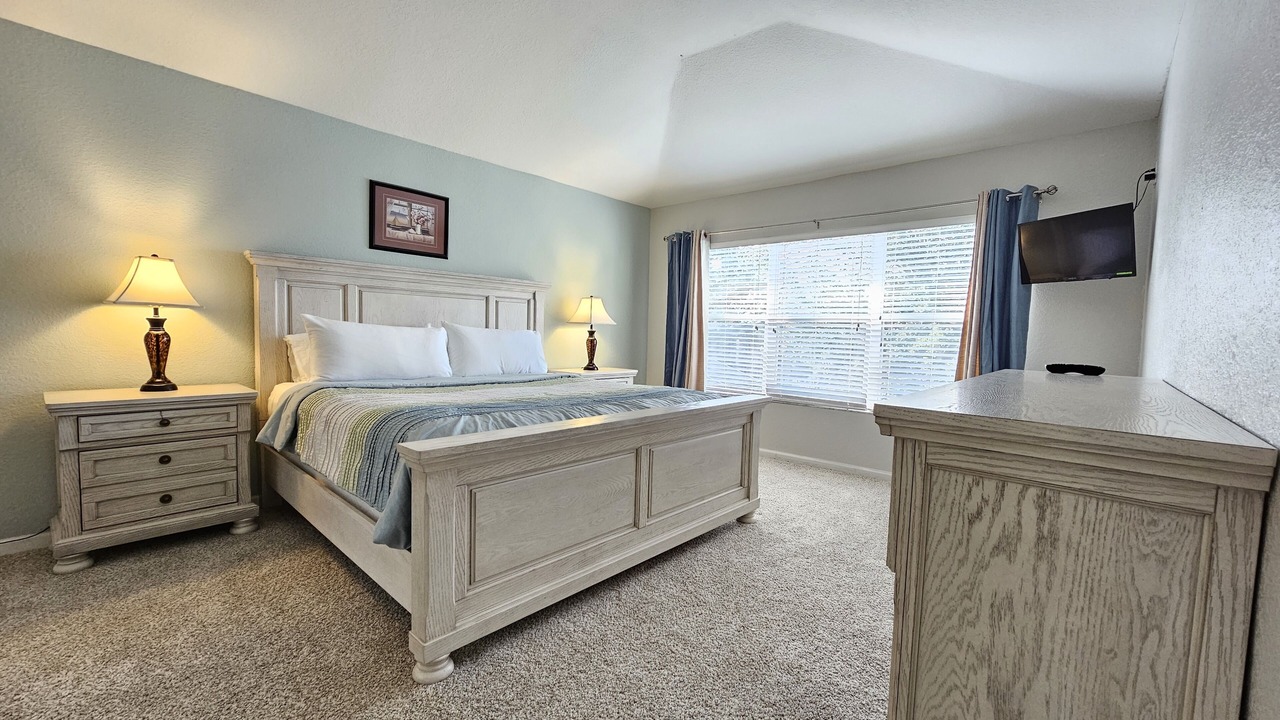 Photo of Bedroom in Windsor Hills