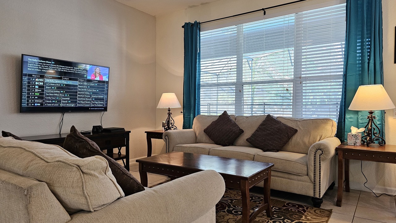 Photo of Livingroom in Windsor Hills