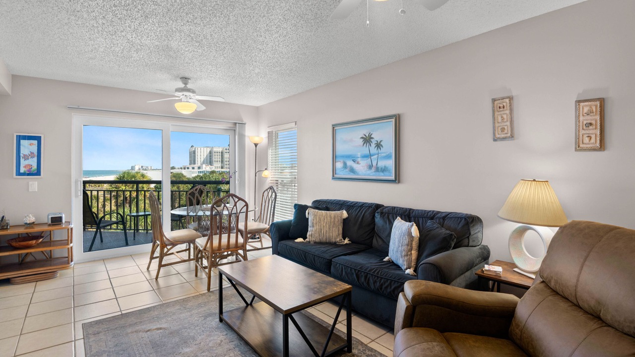 Photo of Livingroom in Belle Vista