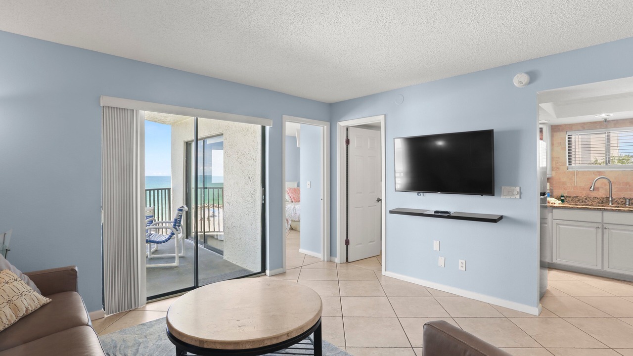 Photo of Livingroom in St. Petersburg - Clearwater
