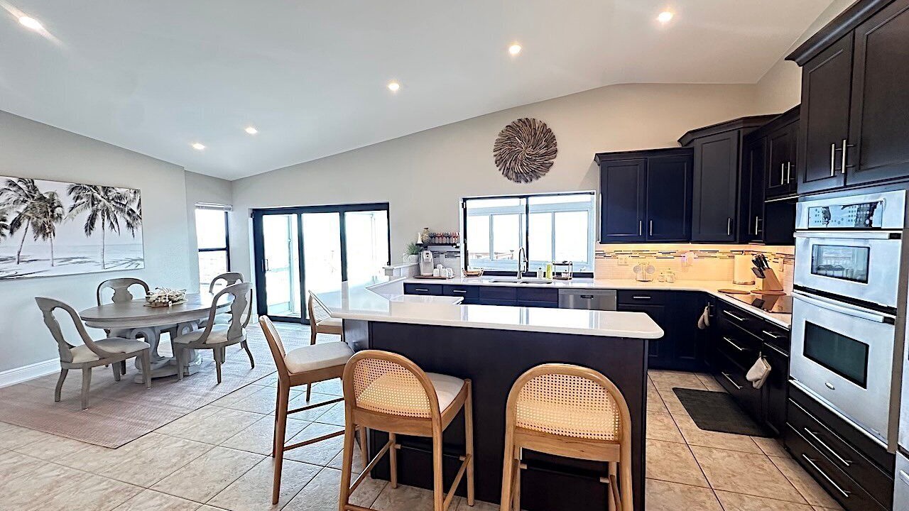 Photo of Kitchen in Caloosahatchee