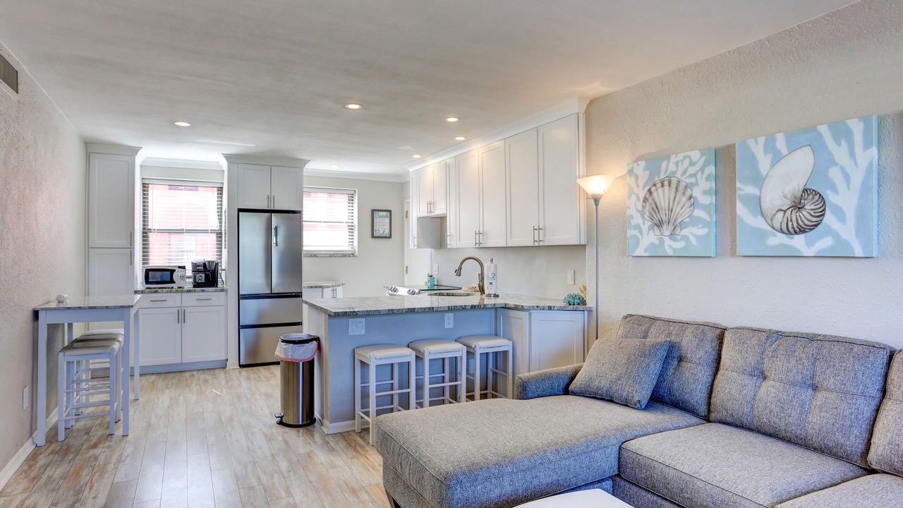 Photo of Livingroom in St. Pete Beach