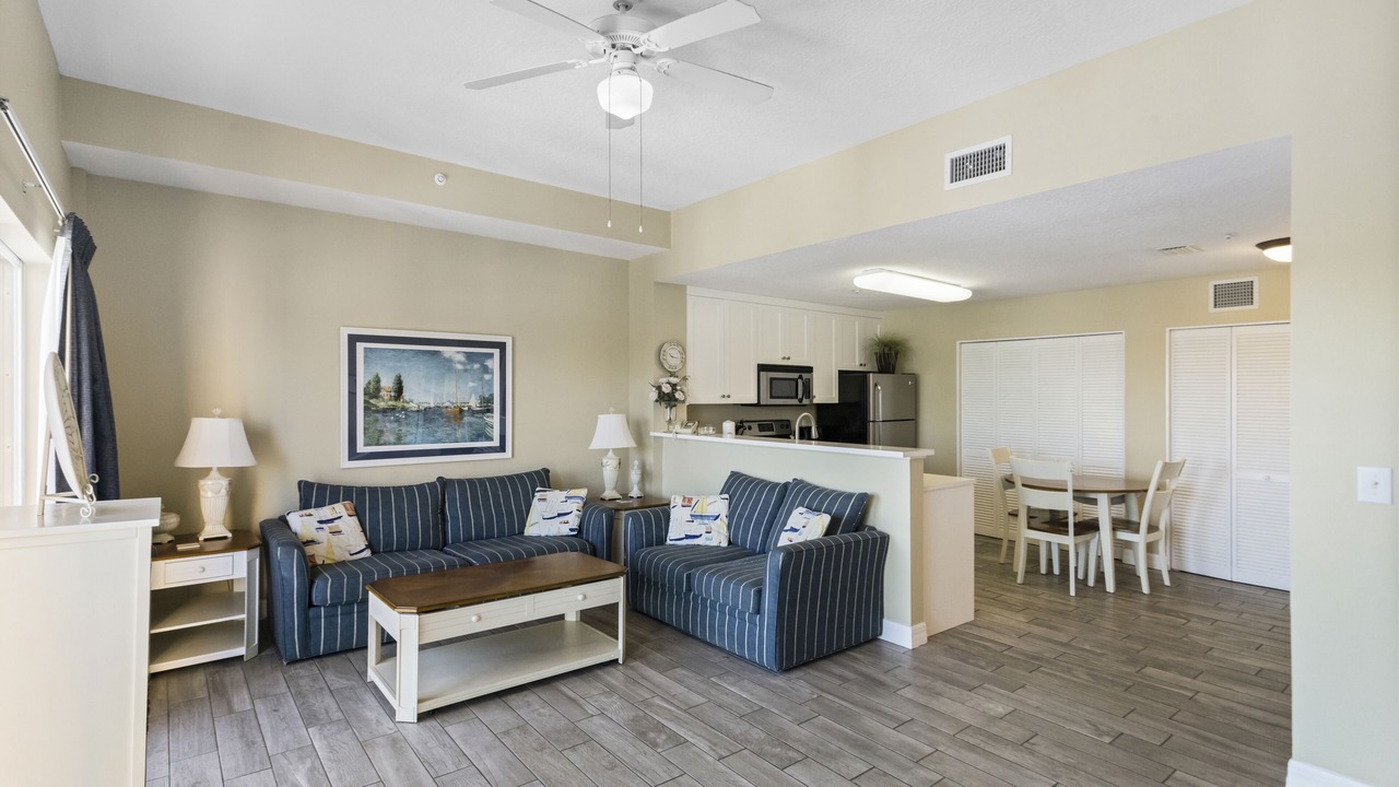 Photo of Livingroom in Madeira Beach