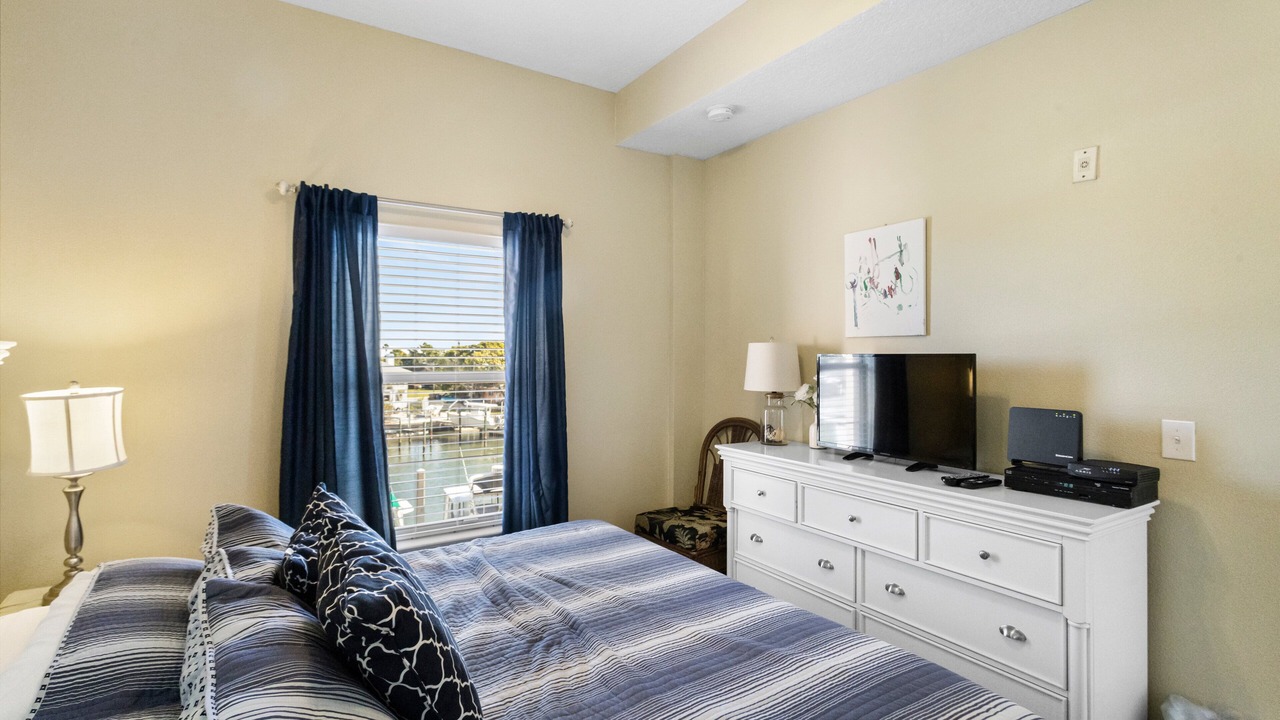 Photo of Bedroom in Madeira Beach
