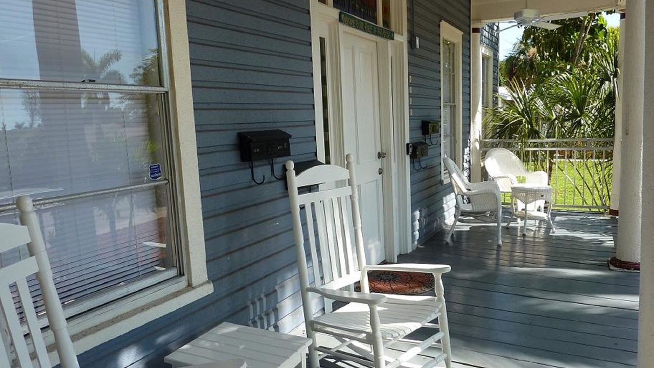 Photo of Others in Altamont Manor