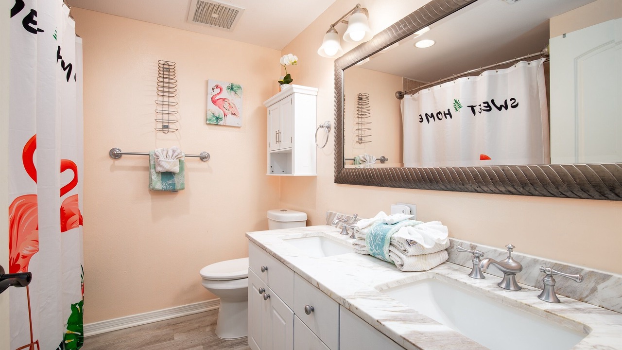 Photo of Bathroom in Navarre Beach