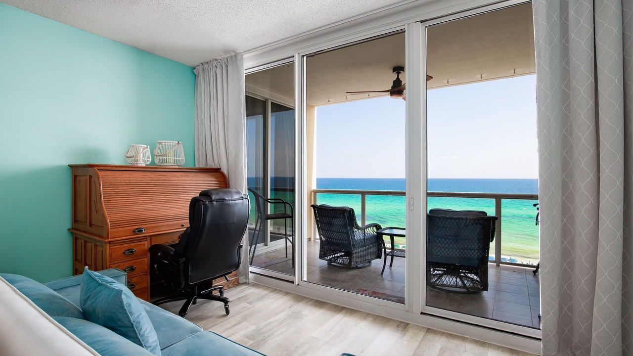 Photo of Livingroom in Navarre Beach