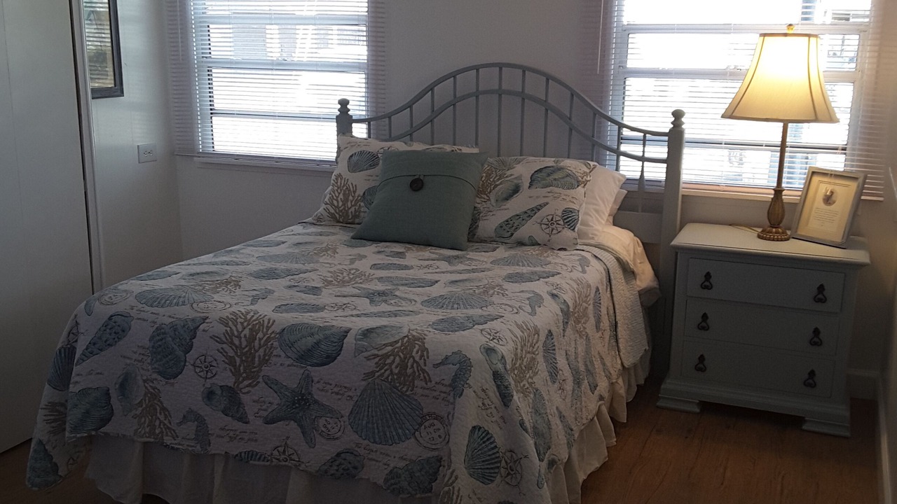 Photo of Bedroom in South Waterfront Park