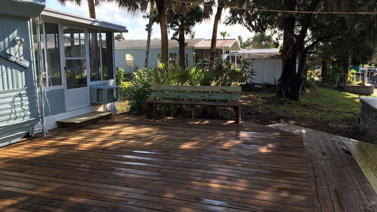 Photo of Patio Balcony in South Waterfront Park