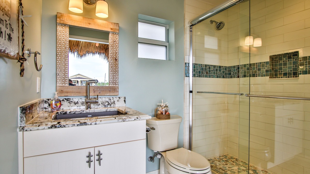 Photo of Bathroom in Marathon