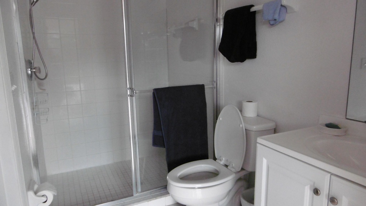 Photo of Bathroom in Hillcrest Estates