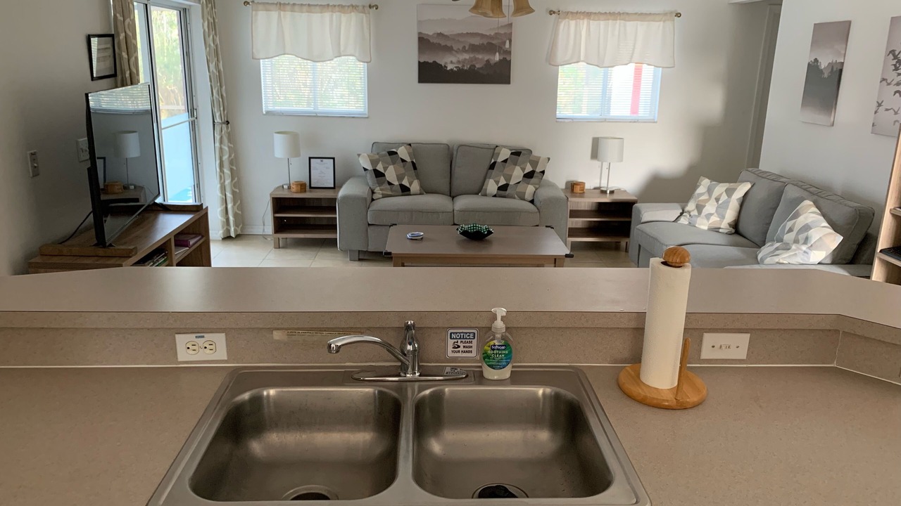 Photo of Livingroom in Hillcrest Estates