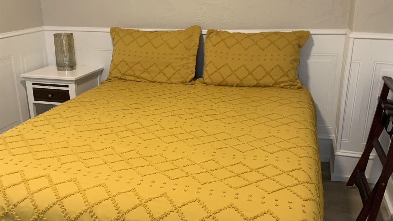 Photo of Bedroom in South Eola