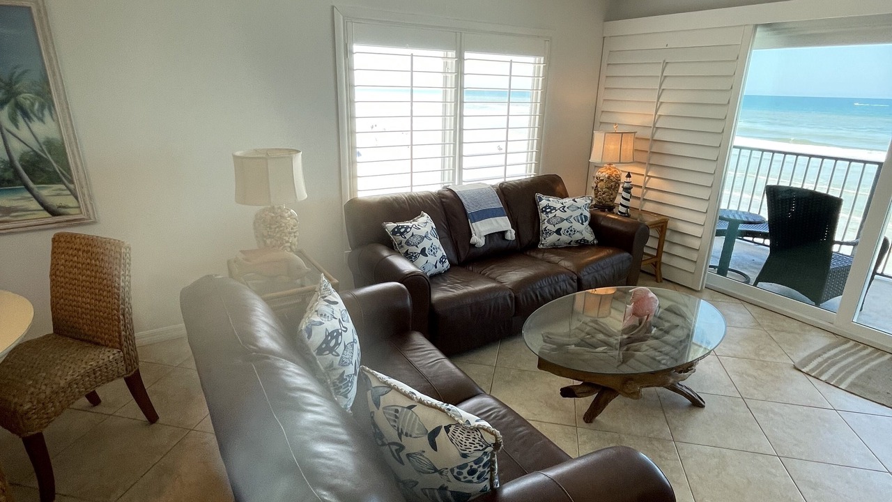 Photo of Livingroom in New Smyrna Beach