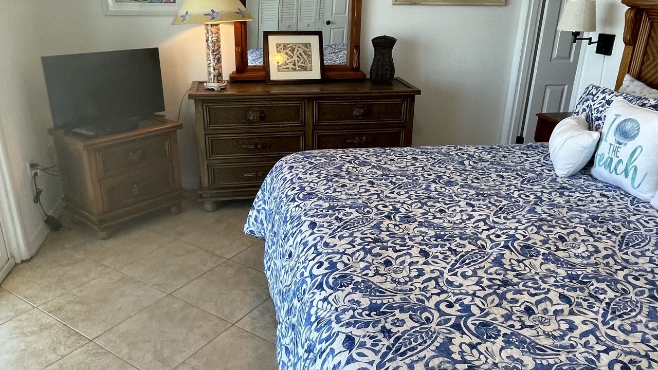 Photo of Bedroom in New Smyrna Beach