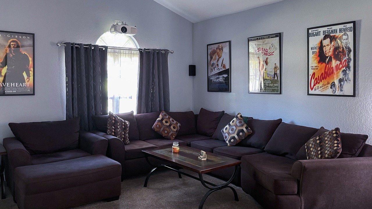 Photo of Livingroom in Silver Creek