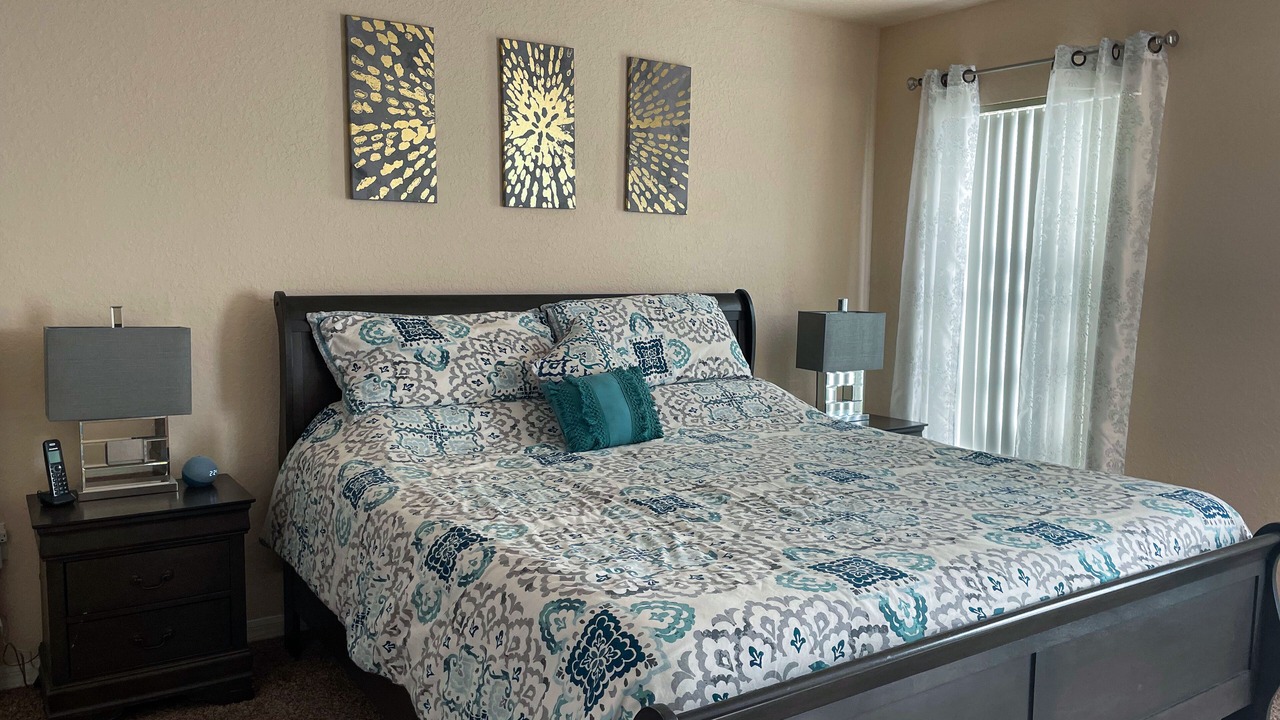 Photo of Bedroom in Silver Creek