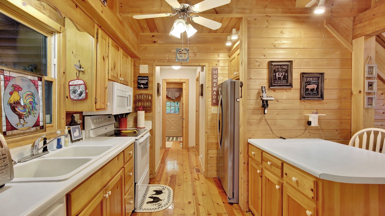 Photo of Kitchen in Pine Mountain