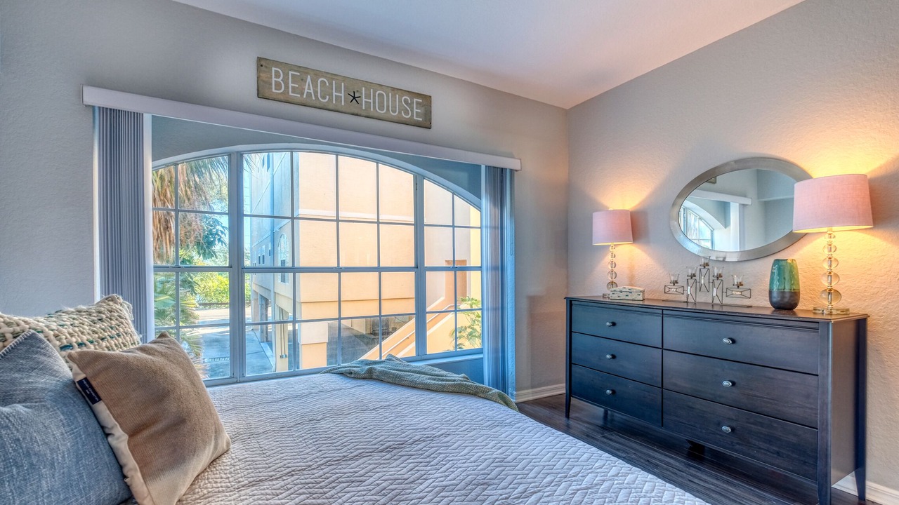 Photo of Bedroom in Independence Square