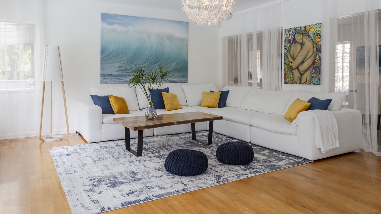 Photo of Livingroom in Biscayne Park