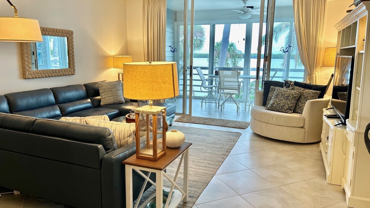 Photo of Livingroom in Whitney Beach