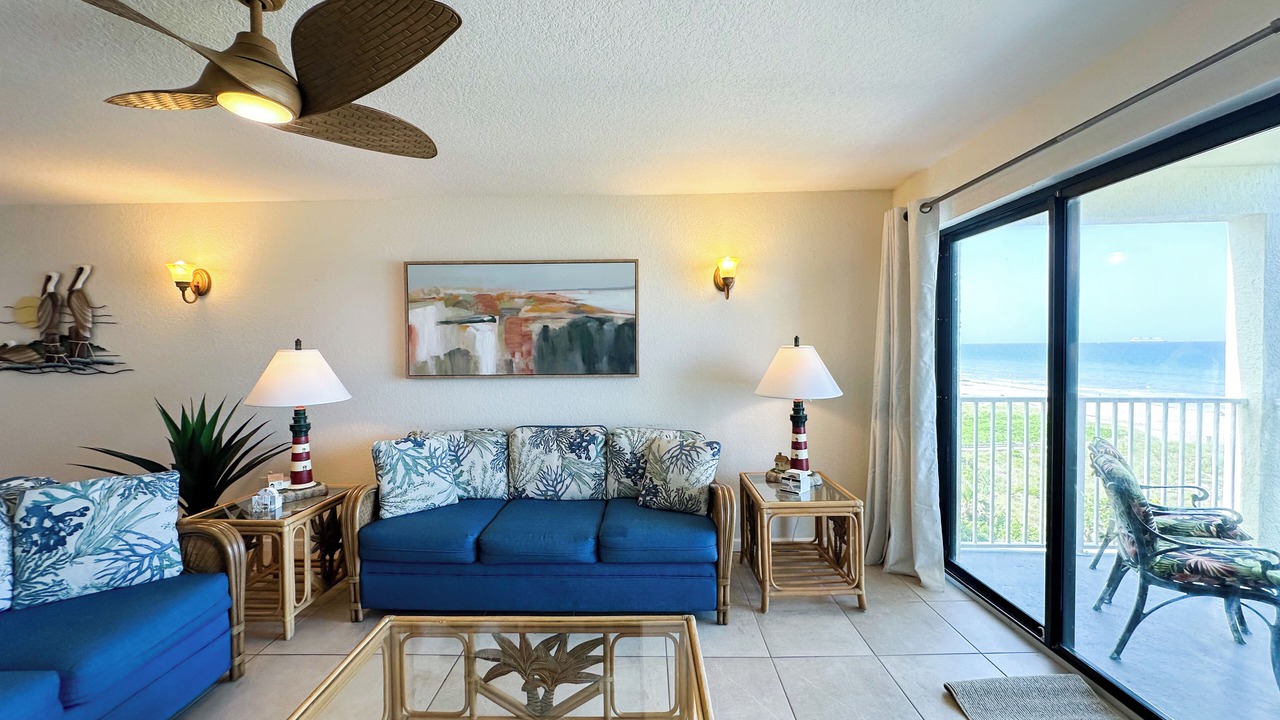 Photo of Livingroom in Cocoa Beach