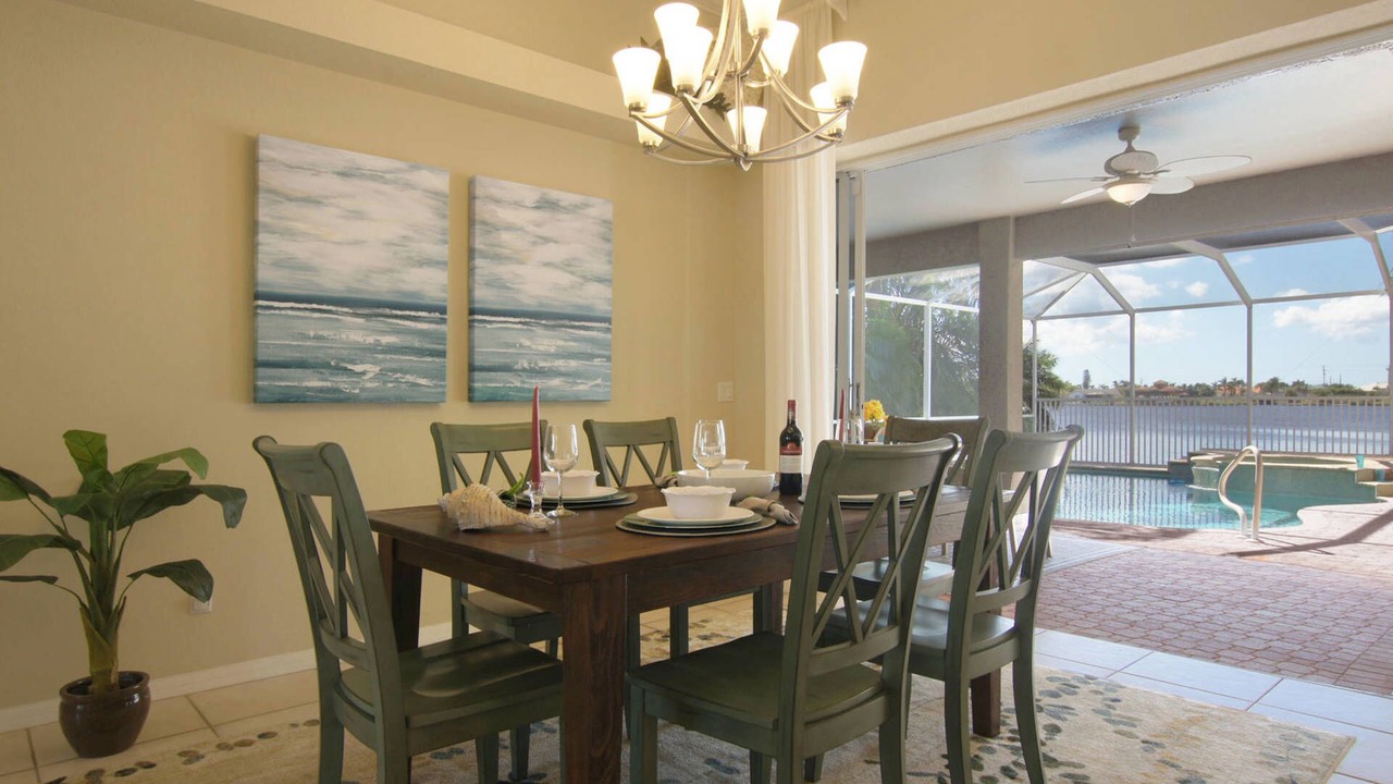Photo of Bedroom in Eight Lakes