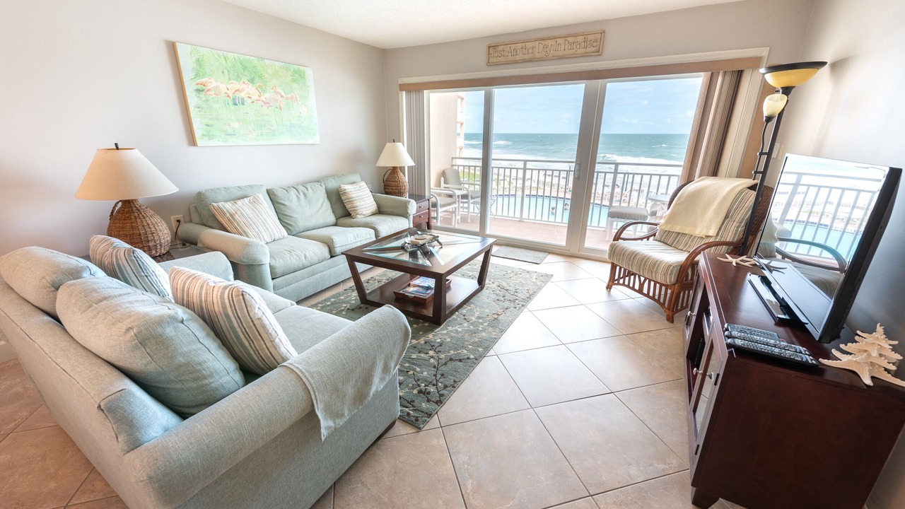 Photo of Livingroom in Satellite Beach