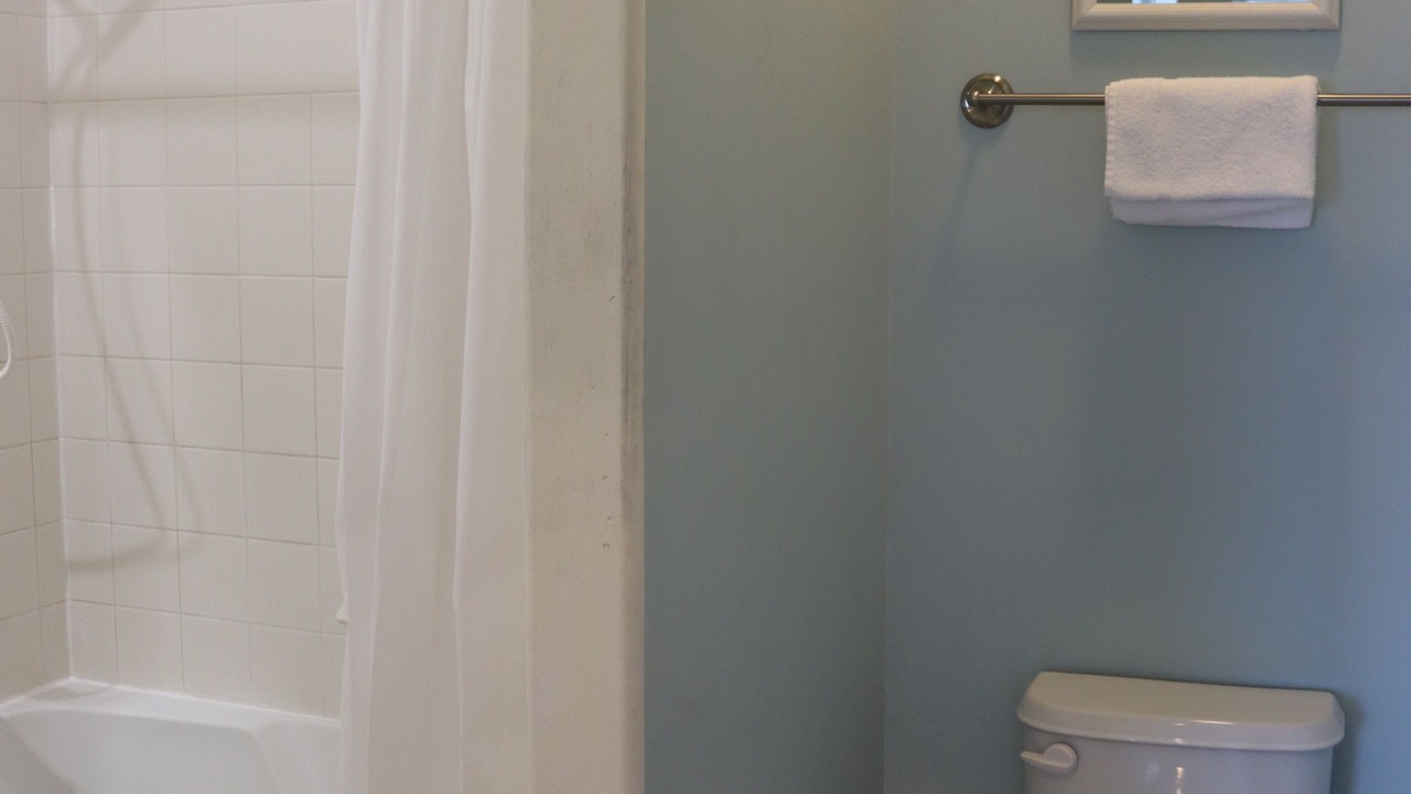 Photo of Bathroom in East End
