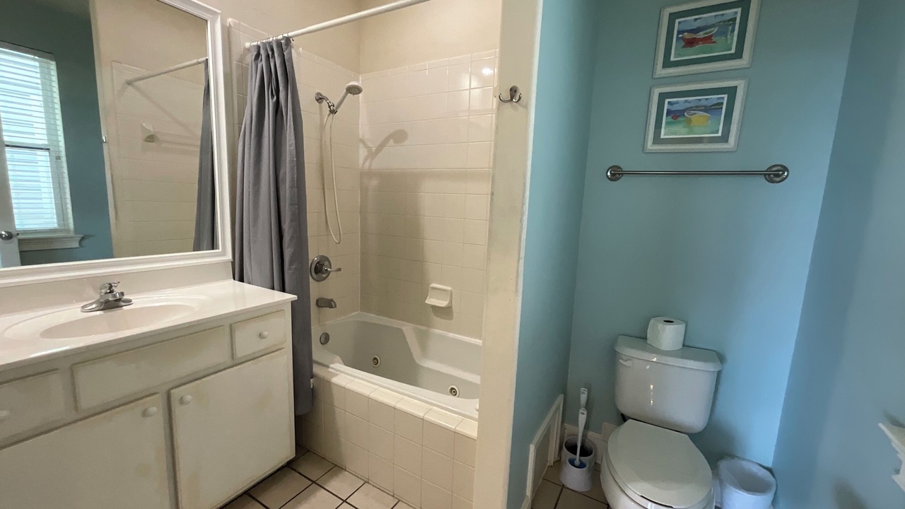 Photo of Bathroom in East End