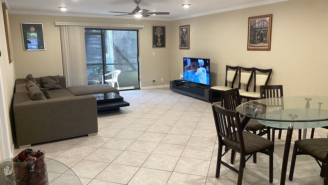 Photo of Livingroom in Deerfield Beach