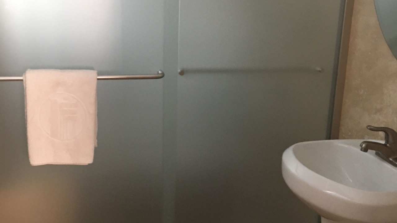 Photo of Bathroom in Marathon
