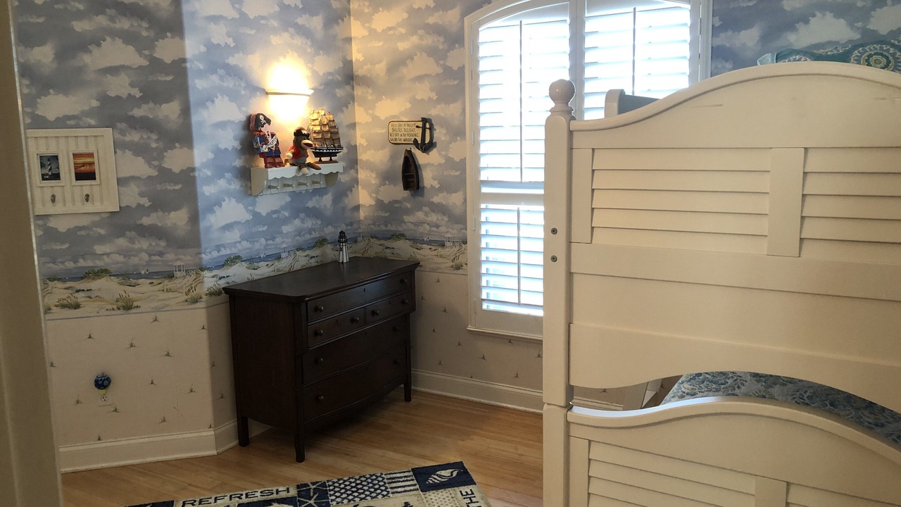 Photo of Bedroom in Marineland Acres