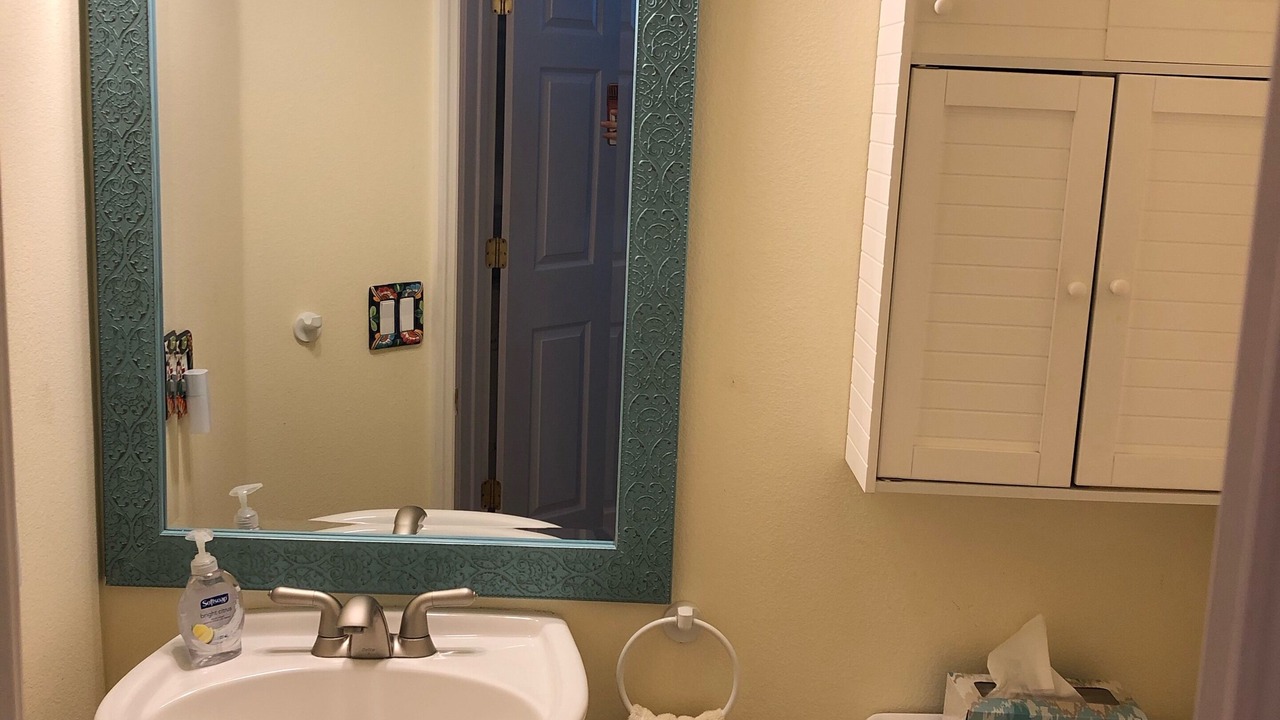 Photo of Bathroom in Marineland Acres
