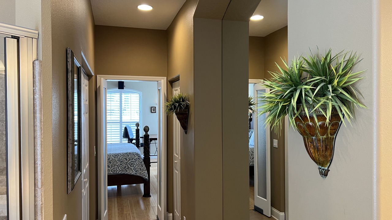 Photo of Bedroom in Marineland Acres