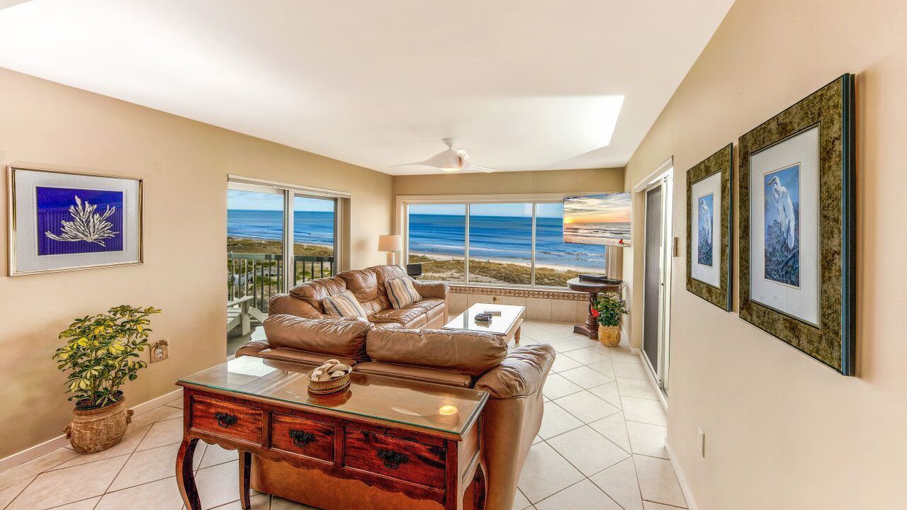 Photo of Livingroom in Amelia City