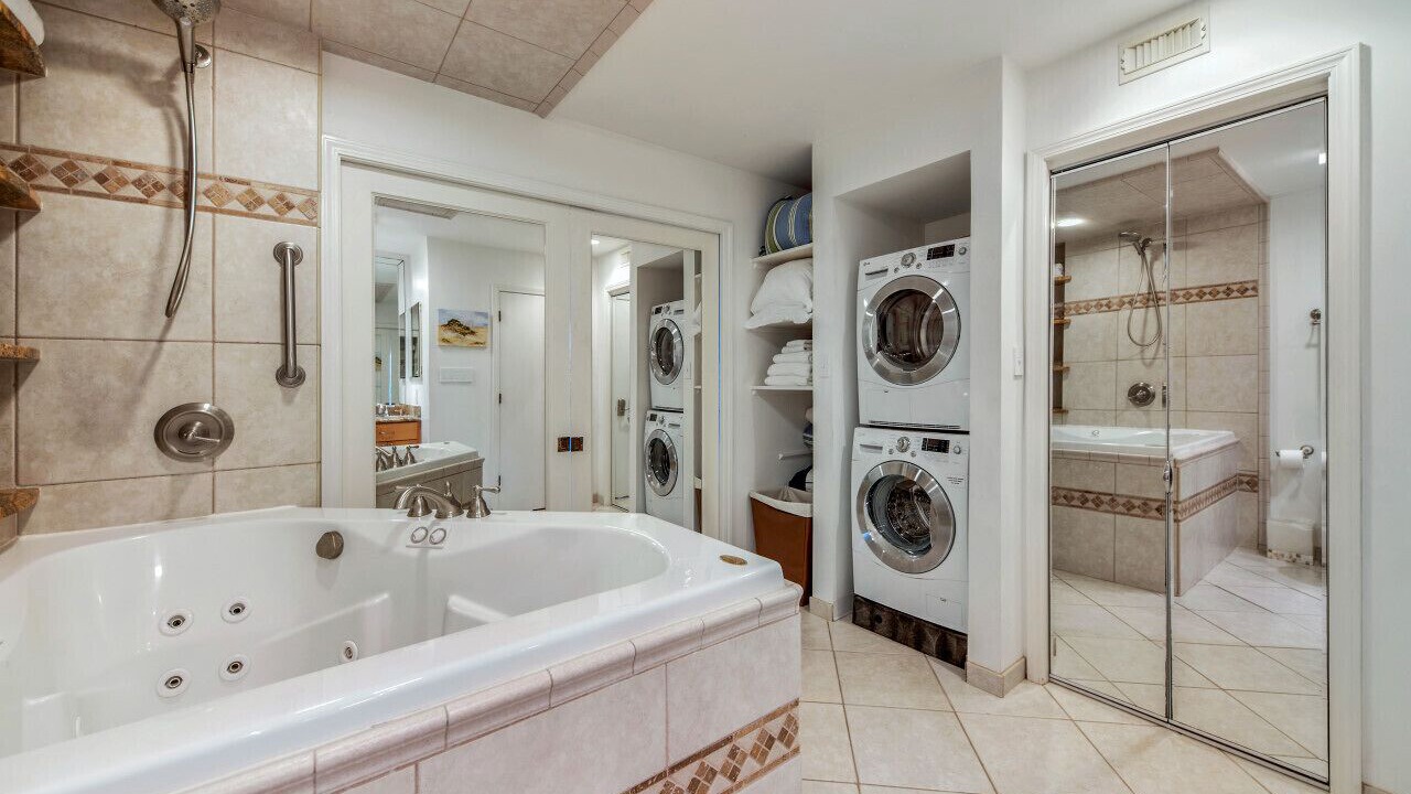 Photo of Bathroom in Amelia City