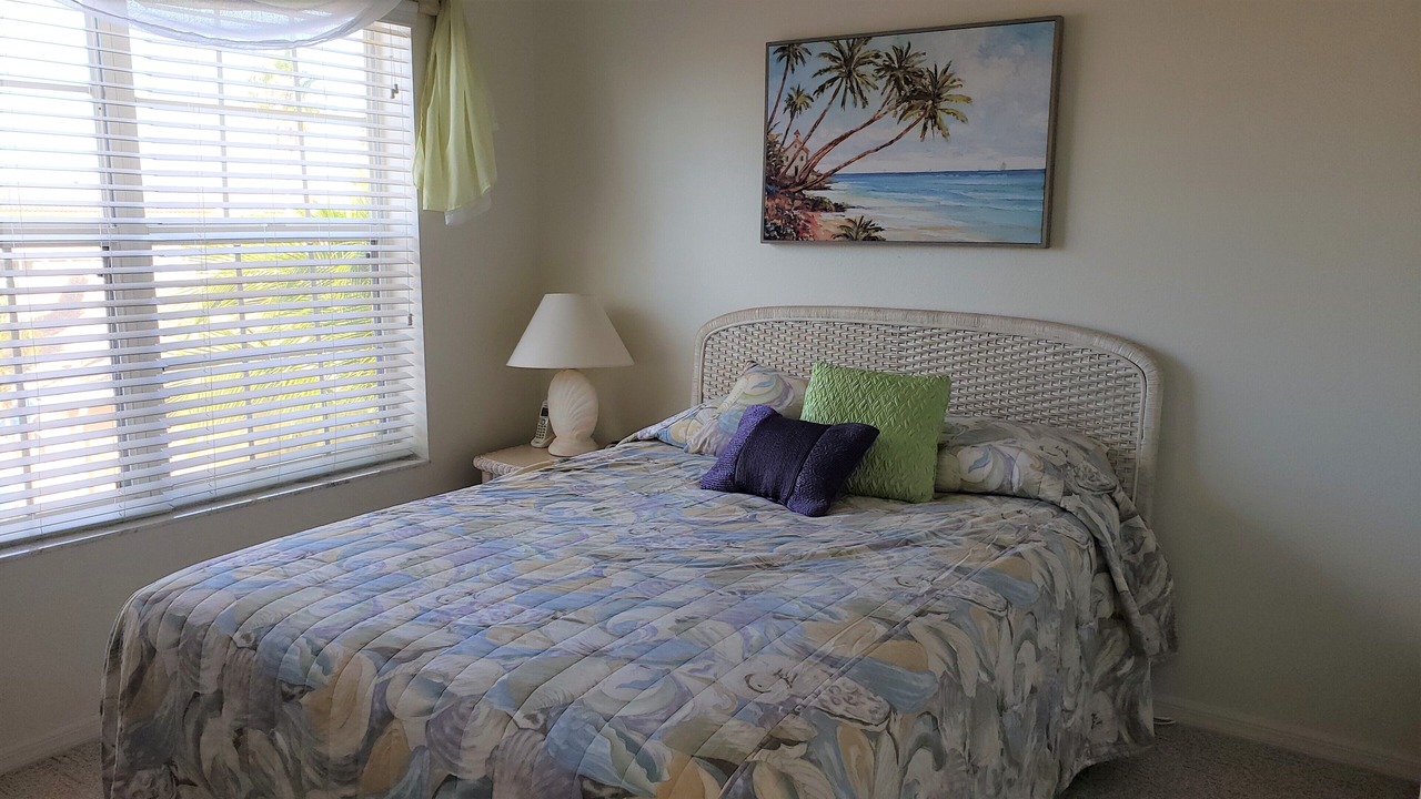 Photo of Bedroom in Bradenton Beach