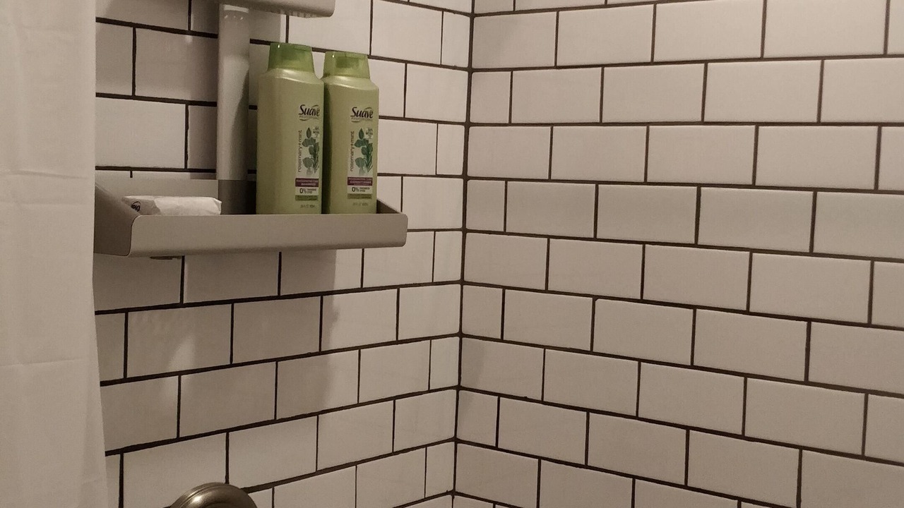 Photo of Bathroom in Poncey-Highland
