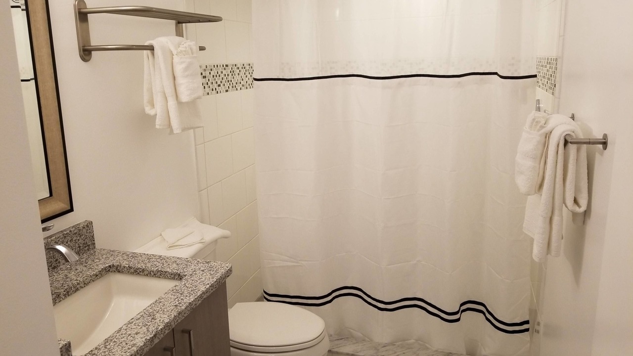 Photo of Bathroom in Treasure Island