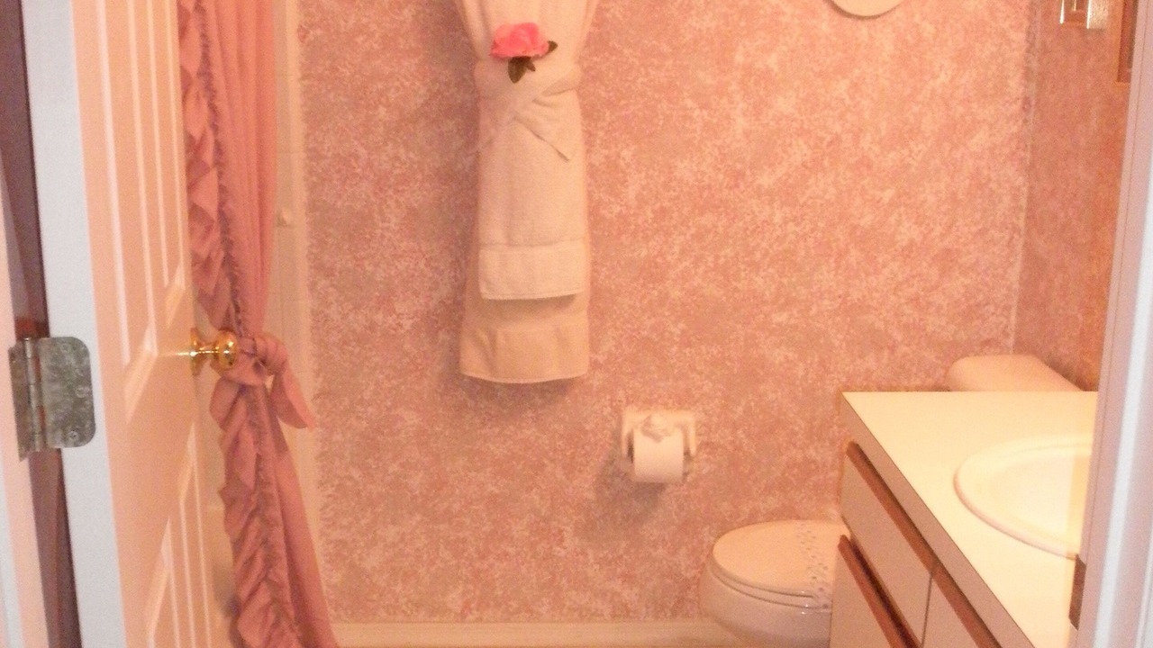 Photo of Bathroom in Esprit