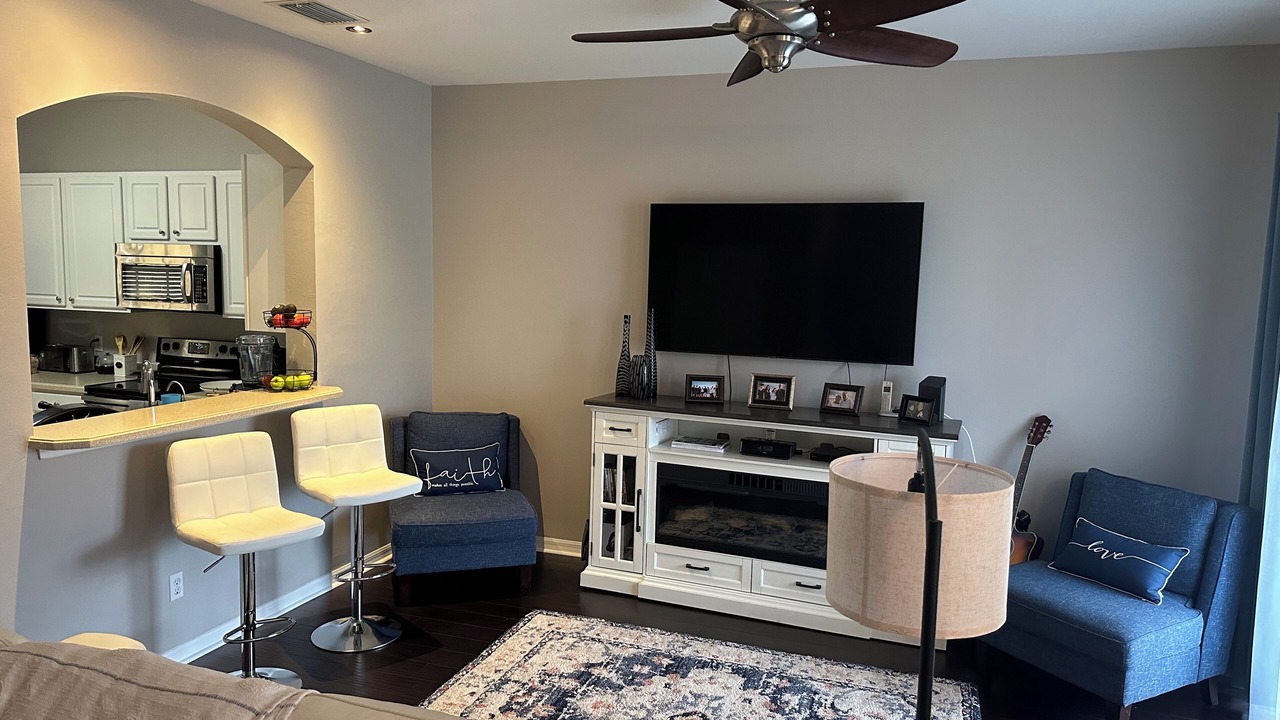 Photo of Livingroom in Estero