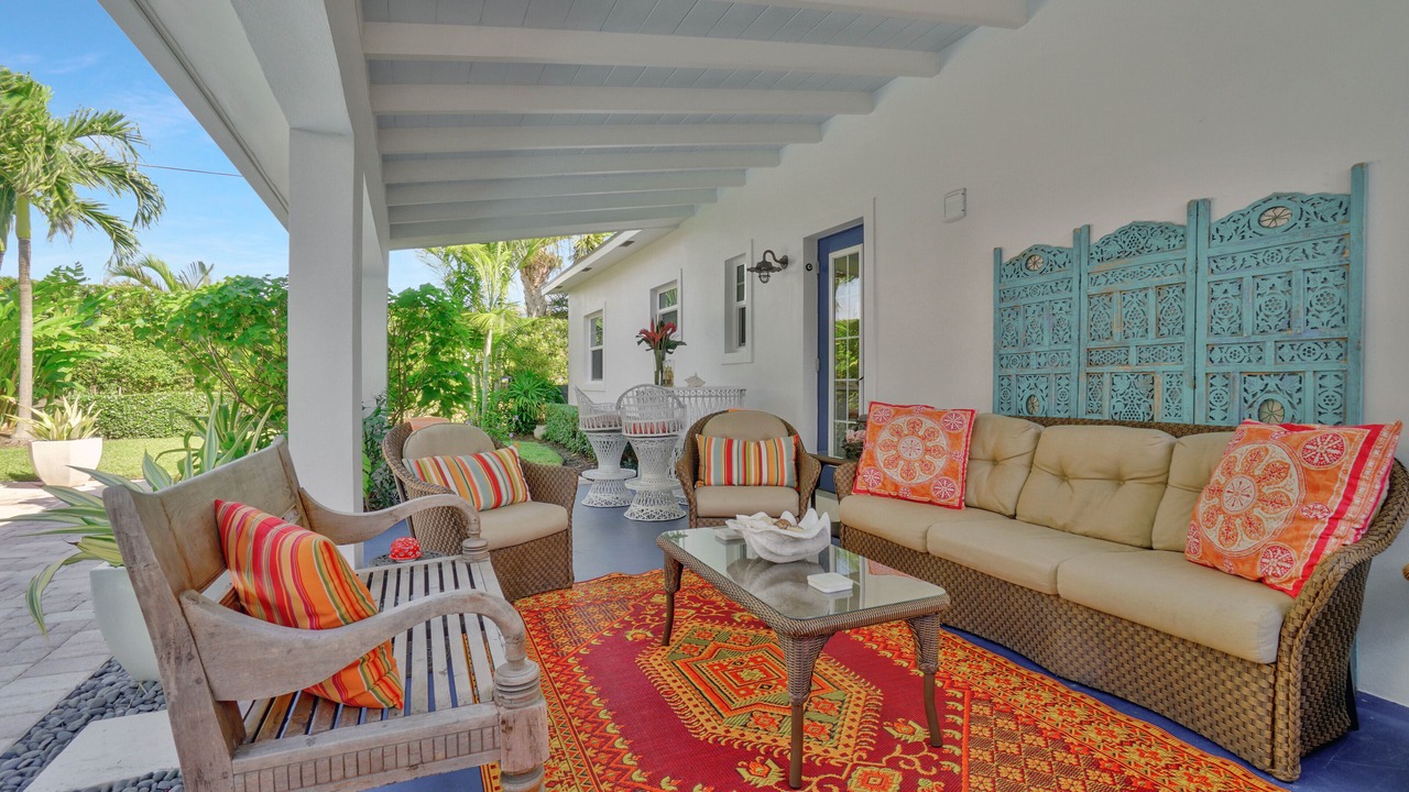 Photo of Patio Balcony in Juno Beach